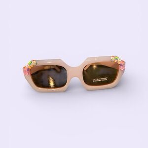 Chic Pale Pink Milk-glass Deco Art Sunglasses with Candy Accents